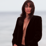 BRIANA-CASH-BEACH-2